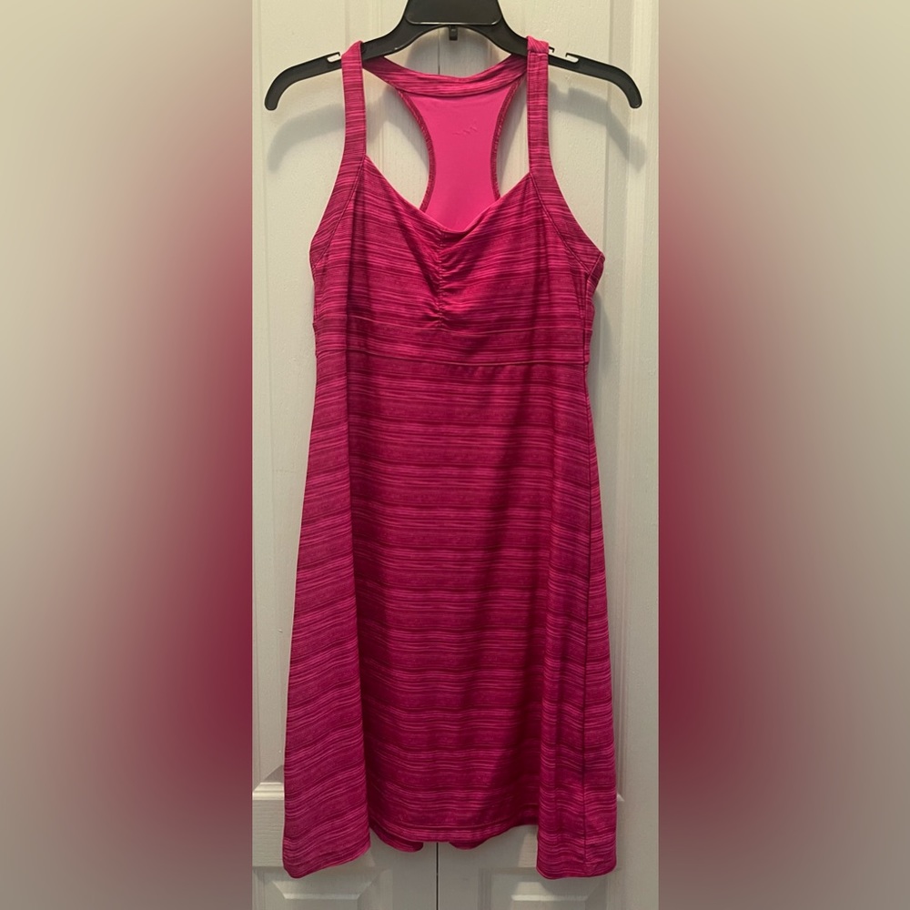 FreeMotion Active Wear dress, Pink Racerback Striped Medium